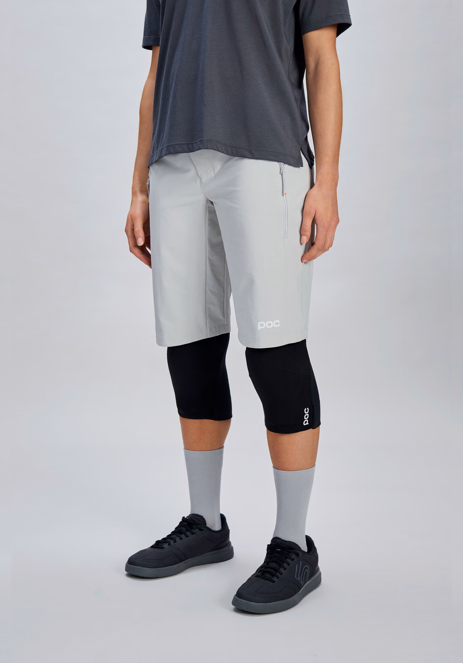 Short POC MOTION Mulher Cinzento - Image 7