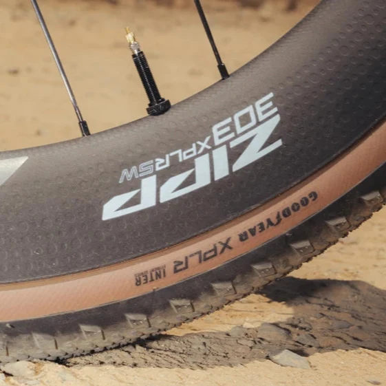 Roda Traseira ZIPP 303 SW XPLR Tubeless Ready (Center Lock) Cinzenta - Image 3