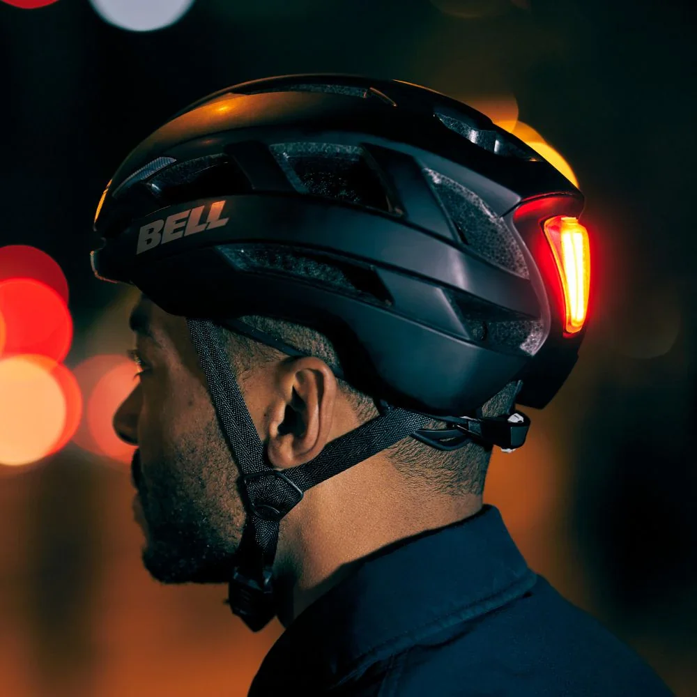 Capacete de Estrada BELL FALCON XR LED MIPS Branco/Preto - Image 6