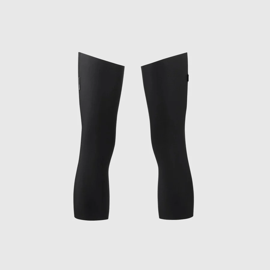 Joelheiras ASSOS R WINTER P1 Preto - Image 3