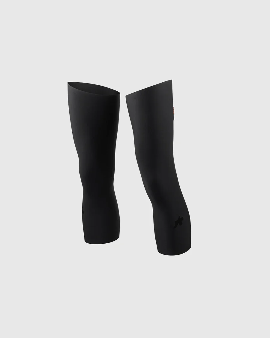 Joelheiras ASSOS R WINTER P1 Preto - Image 5