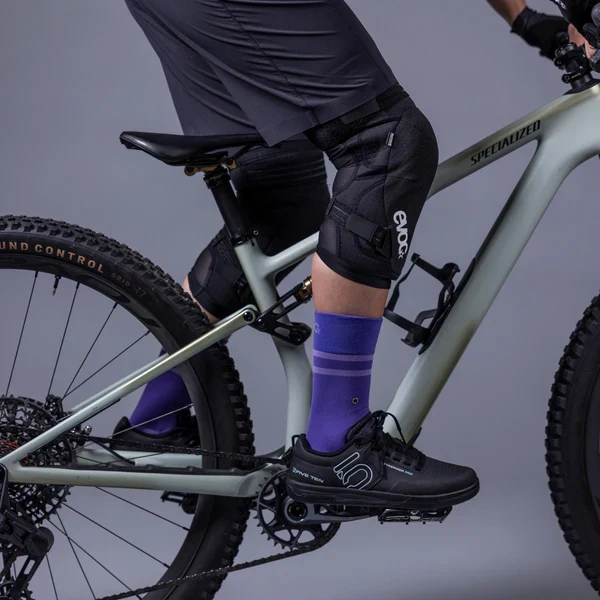 Joelheiras EVOC PROTECTOR LS FLEX ENDURO - Image 8